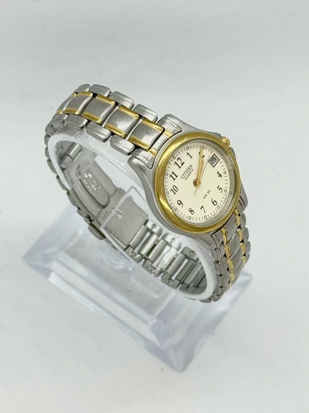 Vintage Citizen Women’s Quartz Two Tone Watch Cream Dial Date New Battery Runs